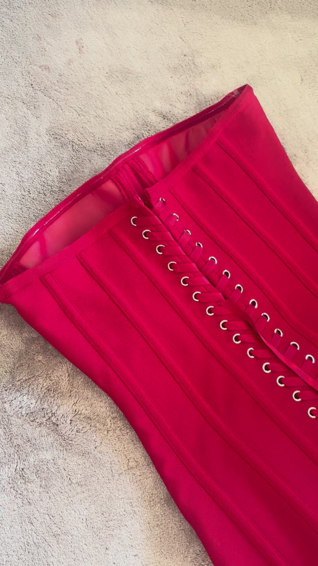 VALERIA Red Mini Bodycon Dress